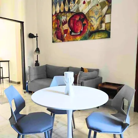 Chic & Renovated- Prime Location - 4 Min Walk To Seaside Lejlighed Rapallo