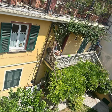 Chic & Renovated- Prime Location - 4 Min Walk To Seaside Apartment Rapallo